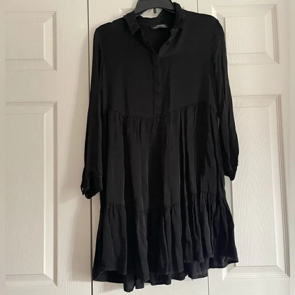 Zara woman collection black flow dress - Picture 1 of 6